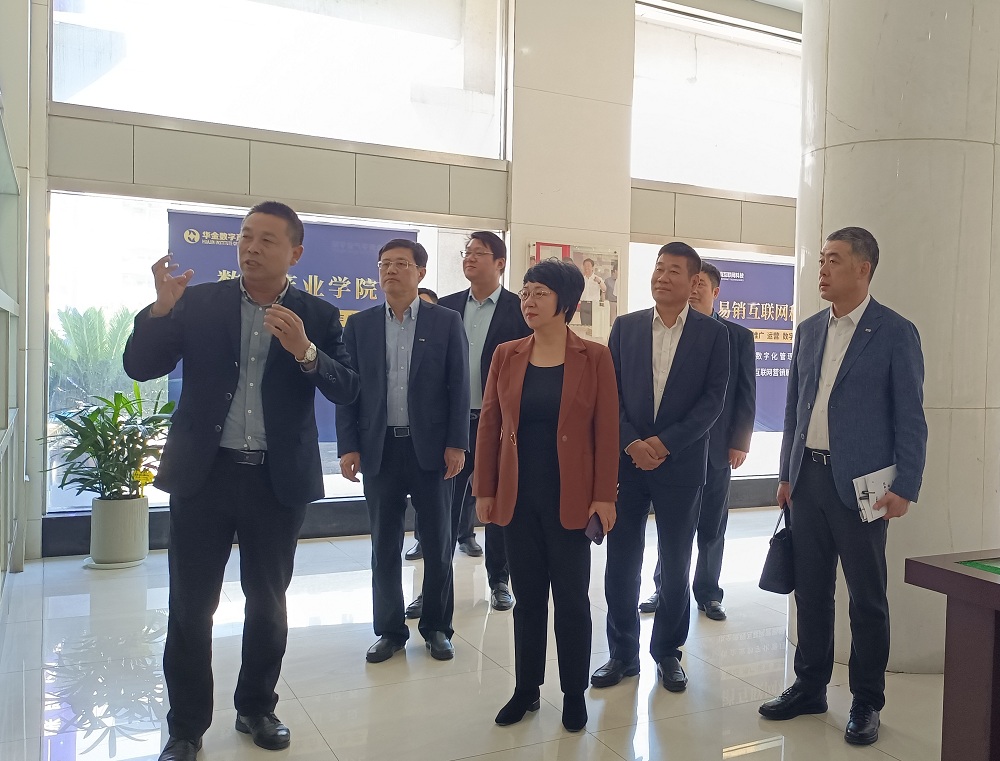 20231219-1702967389135464.jpg 2.jpg